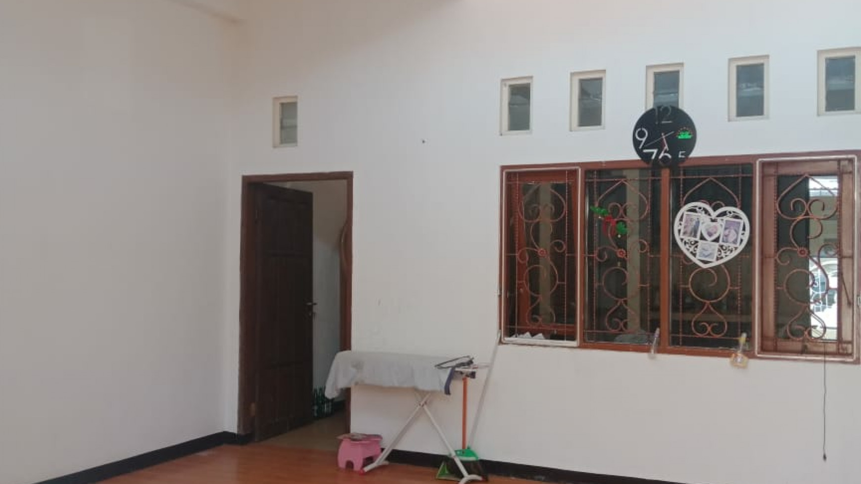 CANTIK Rumah Bukit Palma Citraland Surabaya SEMI Furnished + PAGAR - Fresh Siap Huni