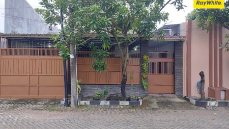 Rumah di Babatan Mukti, Surabaya