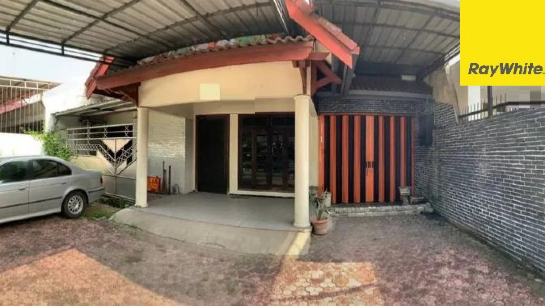 Rumah 2 lantai di Sukomanunggal Jaya, Surabaya