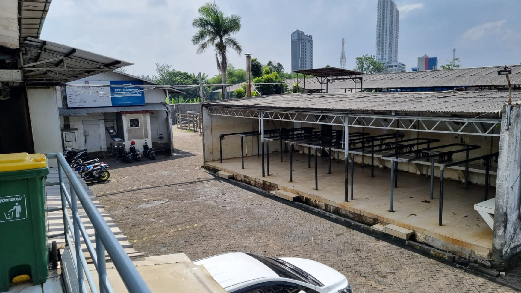 Dijual Gudang di taman Cisadane lippo karawaci Tangerang