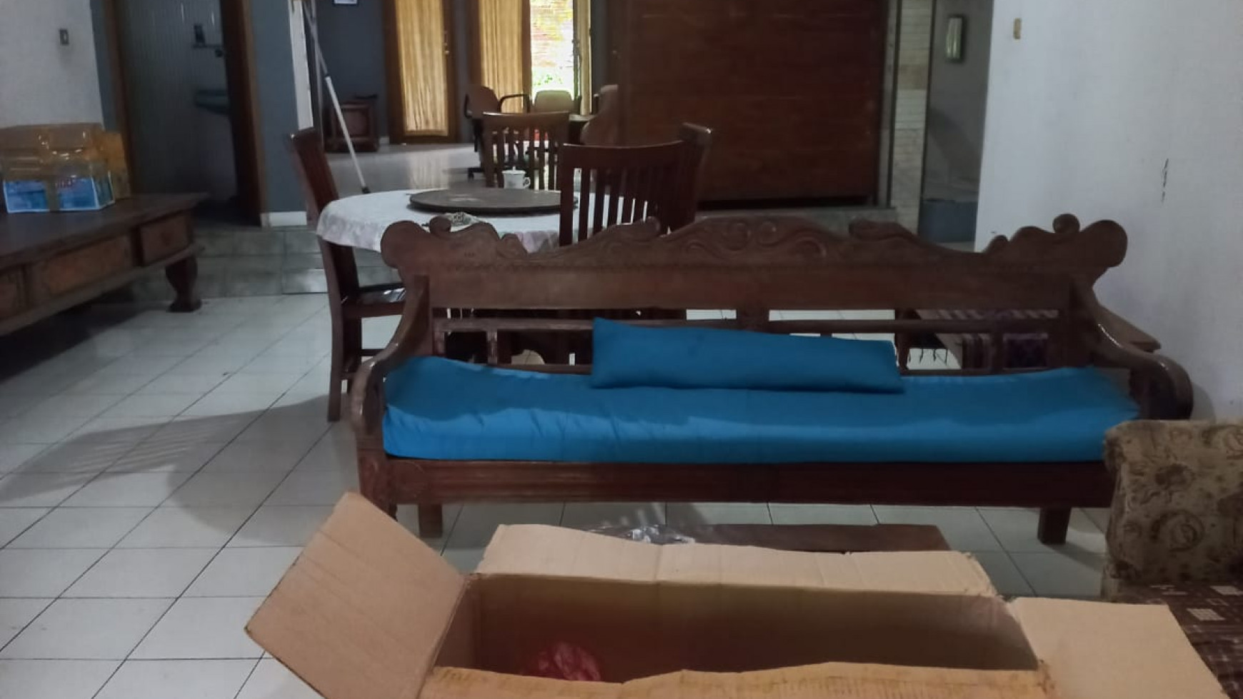 Rumah Hook Di Bintaro Permai