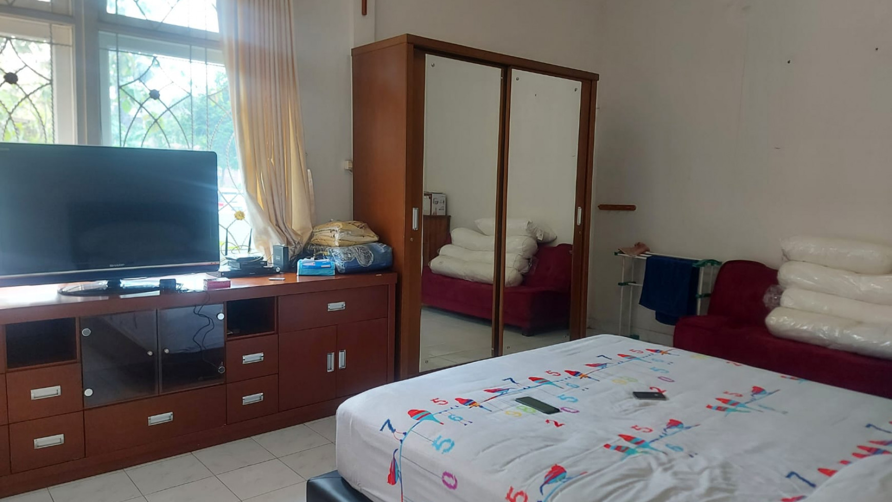 Disewakan rumah di Taman Permata sektor 5 lippo karawaci
