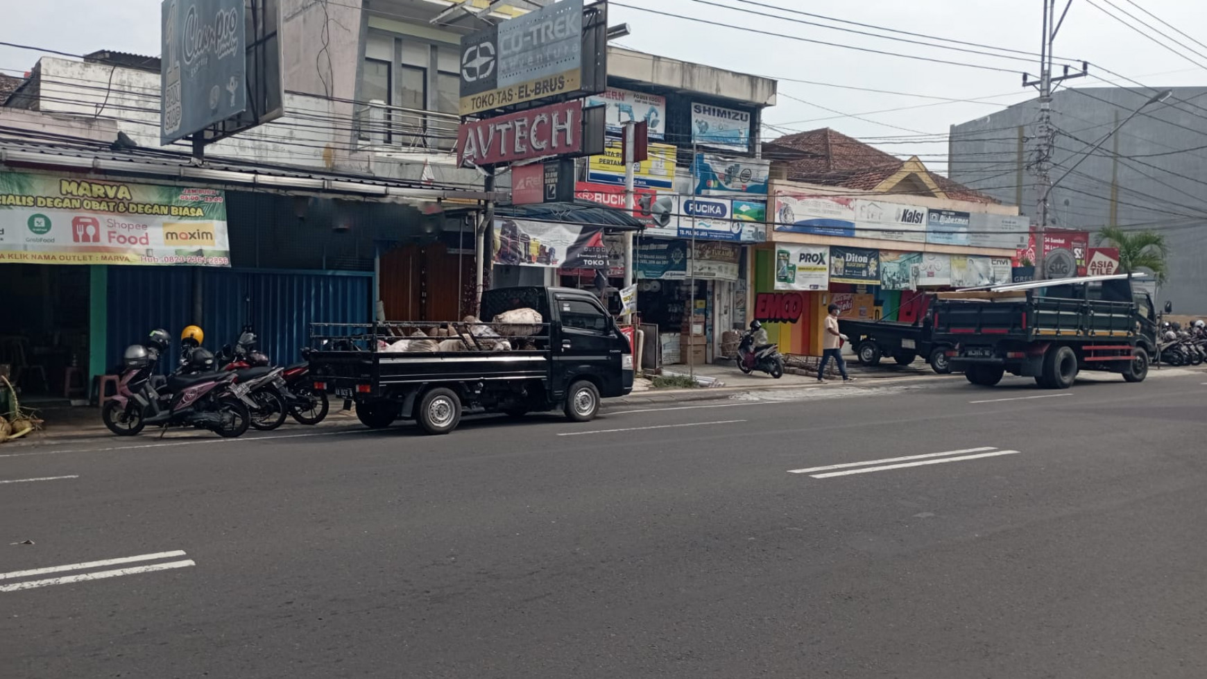 RUKO DI SEWAKAN DI JL. COLOMBO