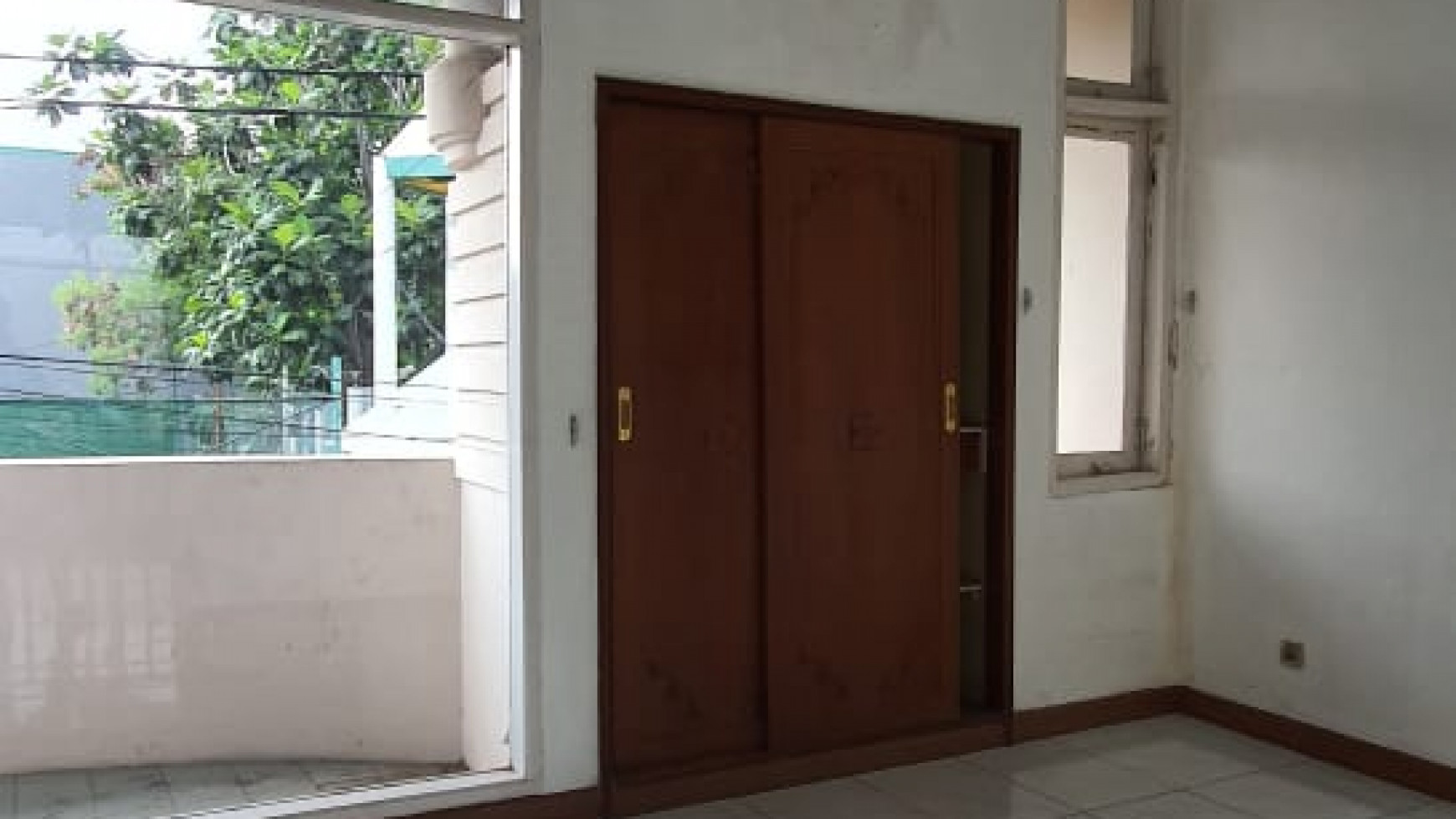 Rumah Asri Lokasi Graha Mutiara Bekasi Timur