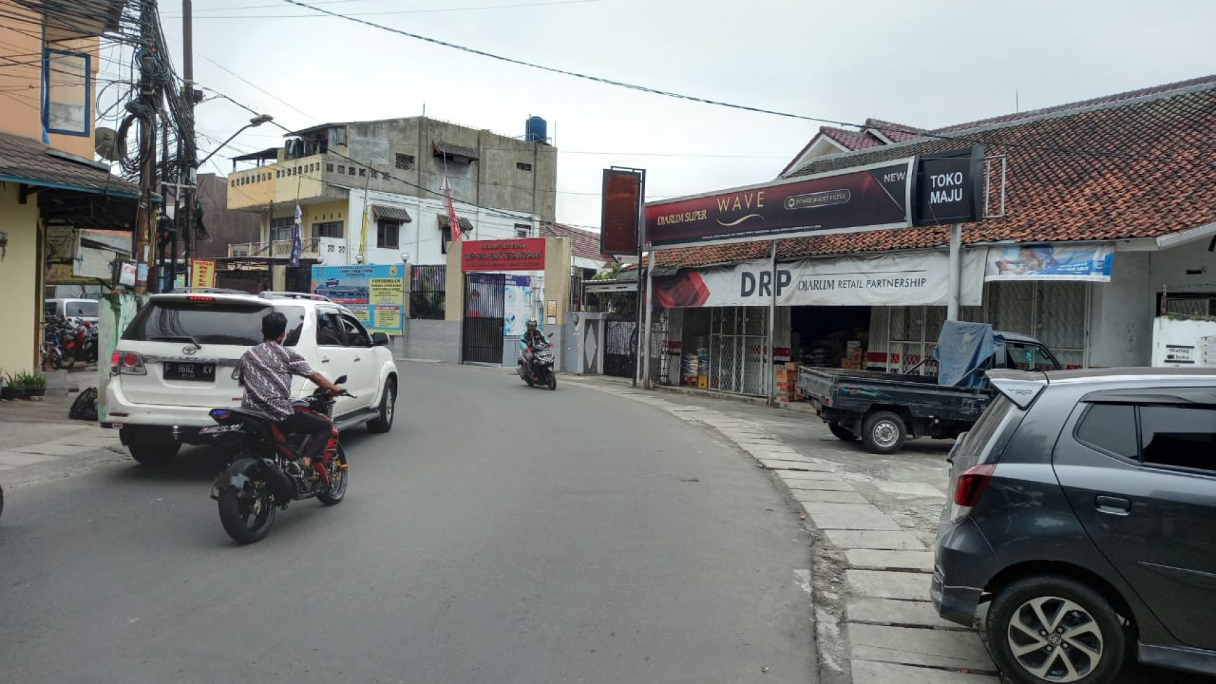 Ruang Usaha Pinggir Jalan Raya @Pondok Aren Raya