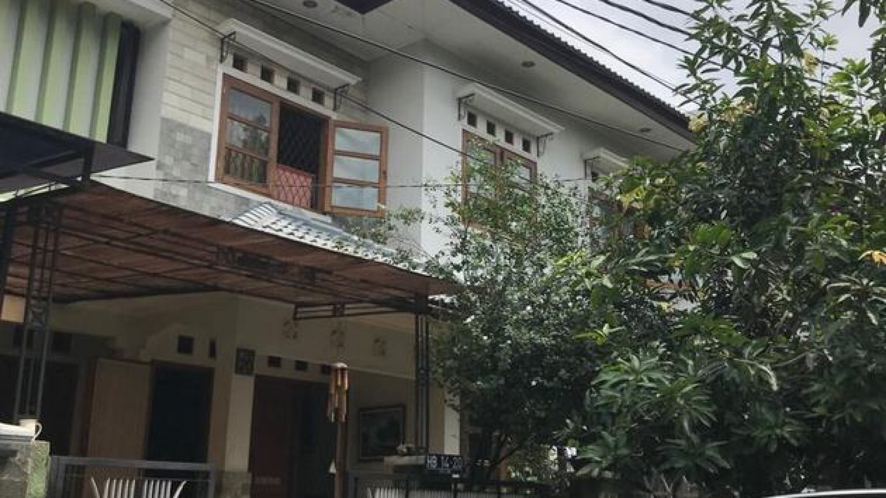 Dijual rumah Semifurnish, 2 AC, strategis, Murah, siap huni