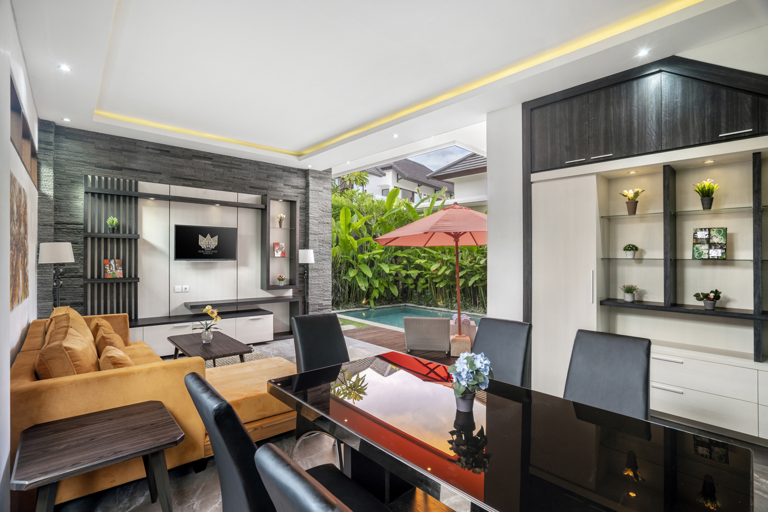 Leasehold Villa 3 Bedrooms in Heart of Seminyak