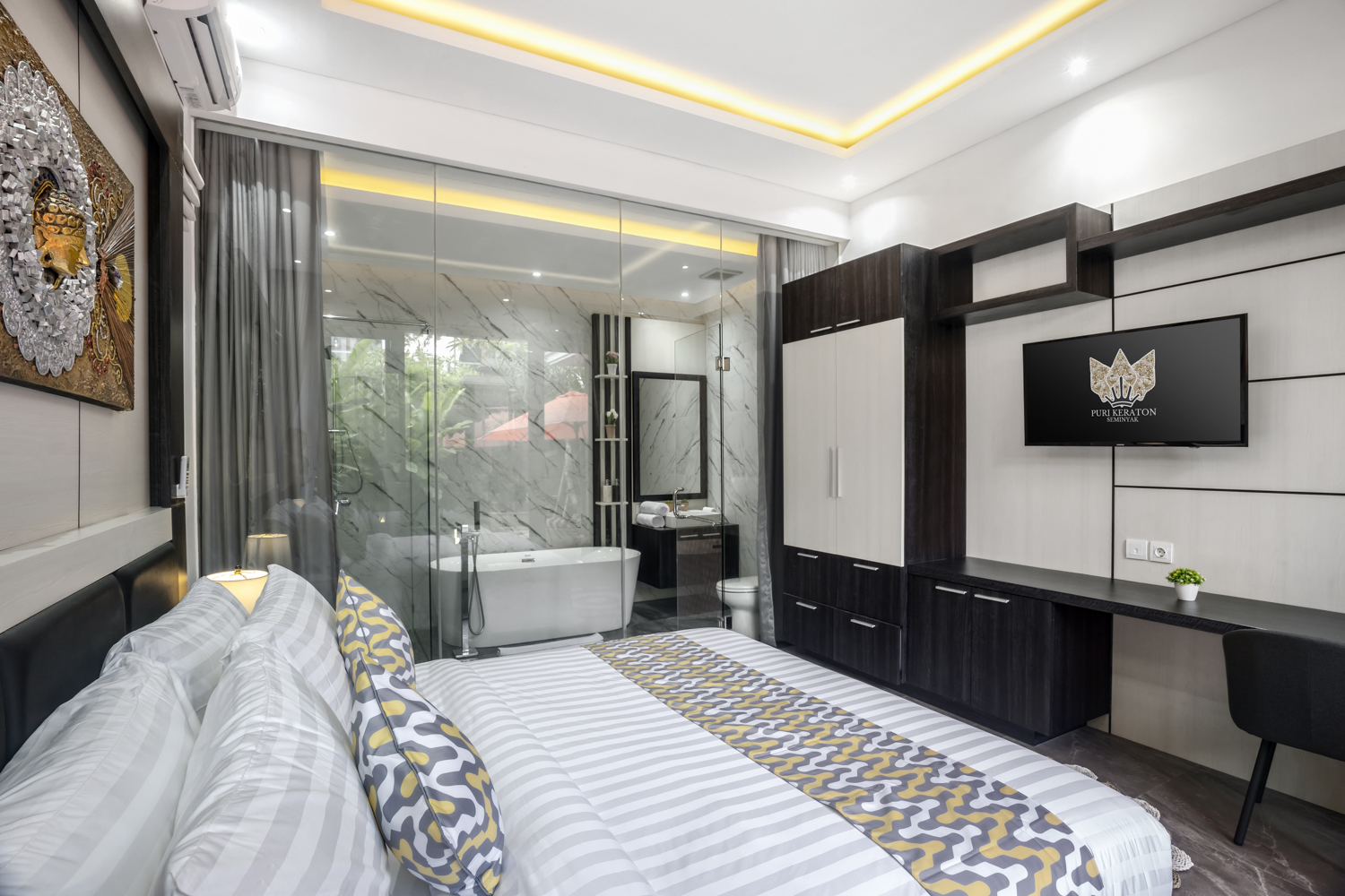 Leasehold Villa 3 Bedrooms in Heart of Seminyak