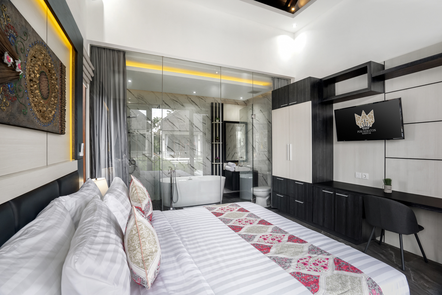 Leasehold Villa 3 Bedrooms in Heart of Seminyak