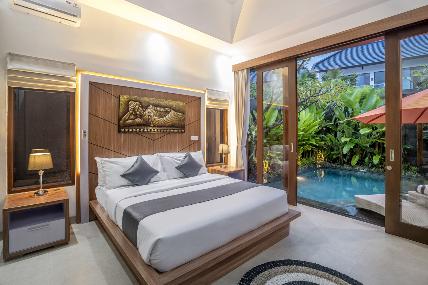 Leasehold Villa 2 Bedrooms In Heart Seminyak