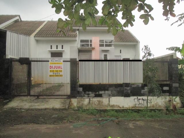 Dijual rumah di Griya Cendikia Bogor Jawa Barat, baru teralis, murah, strategis, siap huni