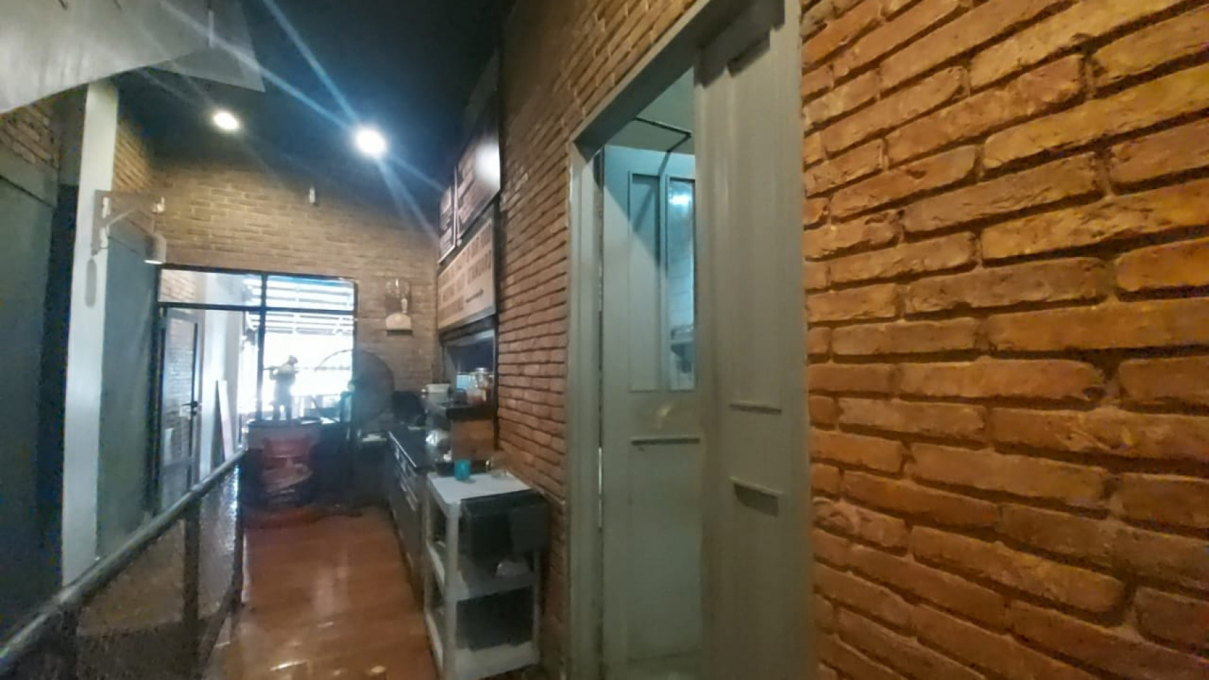 Margonda Raya Ruko 3,5 Lantai Ex Resto