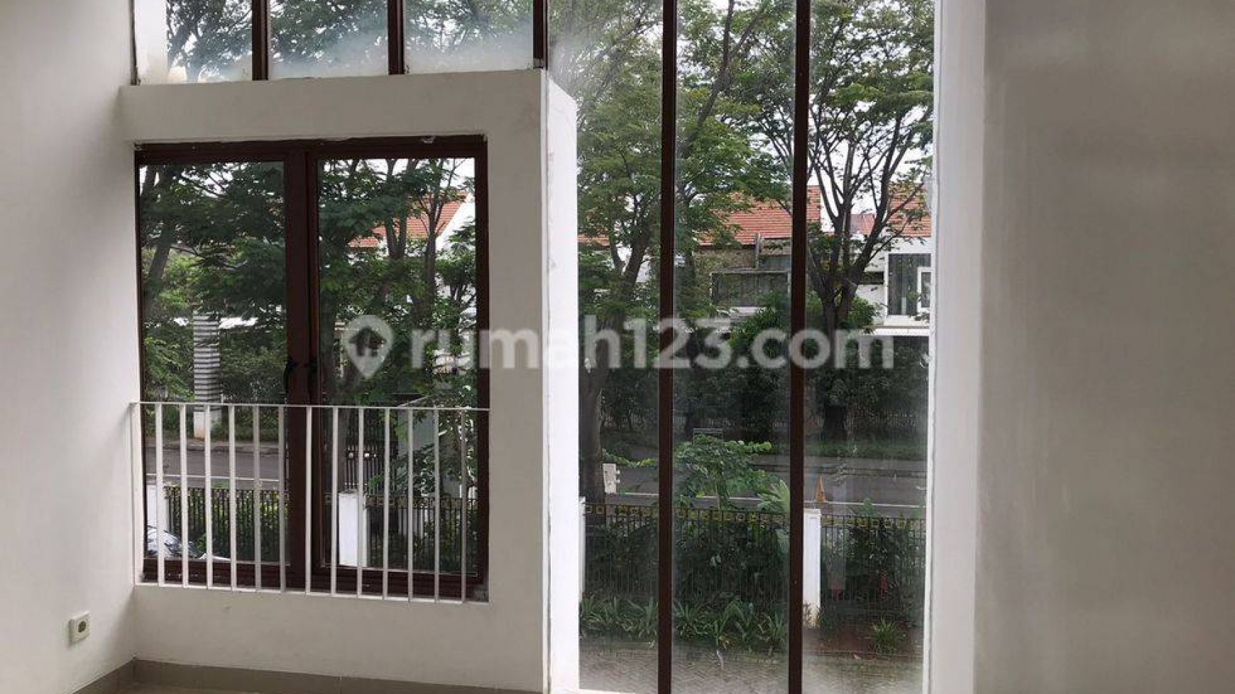 Dijual Rumah Cassia Jakarta Garden City