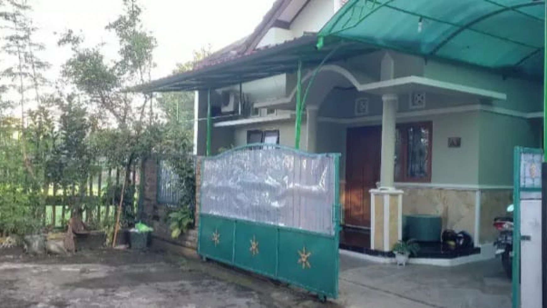 Rumah Tinggal Lokasi Strategis Di Jl Selokan Mataram Dekat Kampus YKPN & UPN