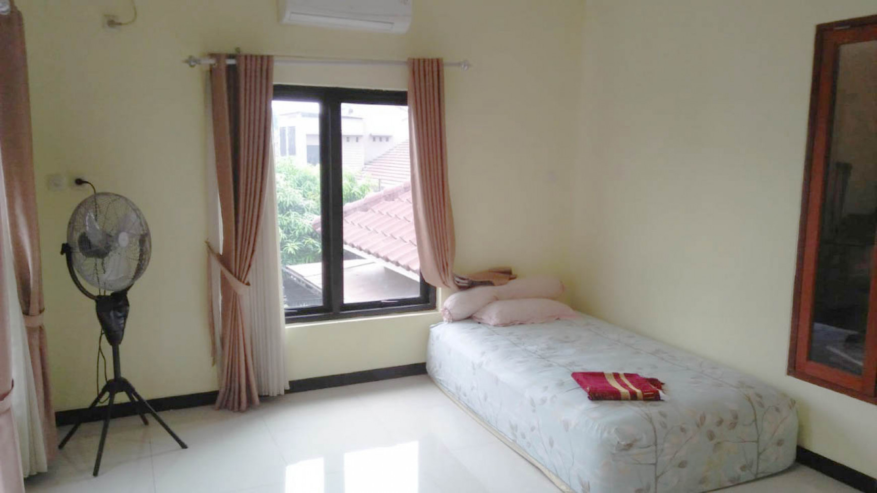 Rumah Hoek Sakura Regency, Jati Asih Bekasi Luas 205m2