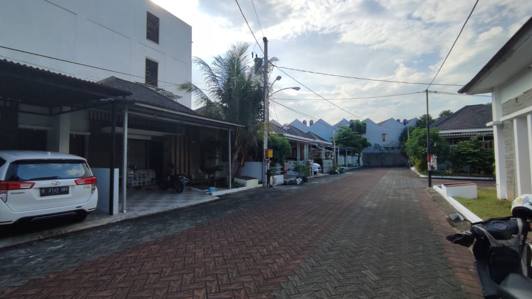 Rumah Minimalis Di Perumahan Pondok Permai Taman Tirta 2