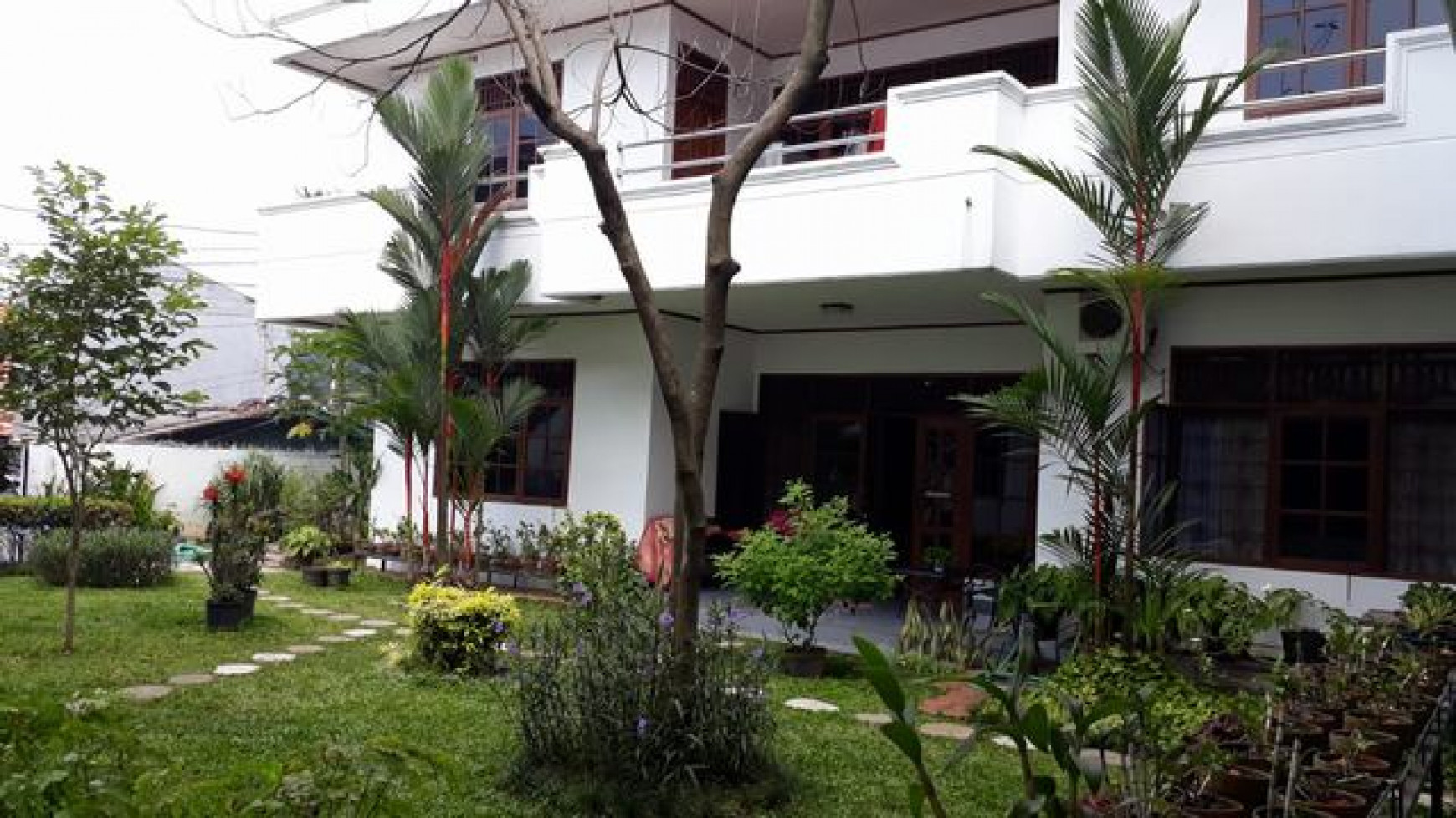 rumah kost shm, pembayaran bisa kpr, proses kpr dibantu sampai selesai, sesuai data customer, lokasi strategis dekat kampus trisaksi, harga murah, good invest