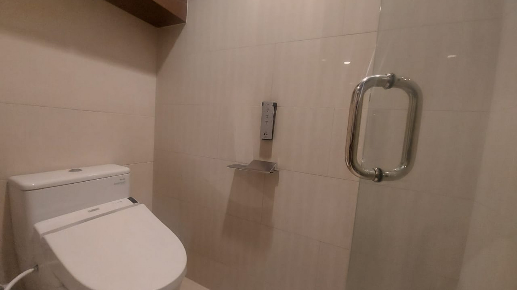 TB Simatupang Branz Apartment 3BR private lift