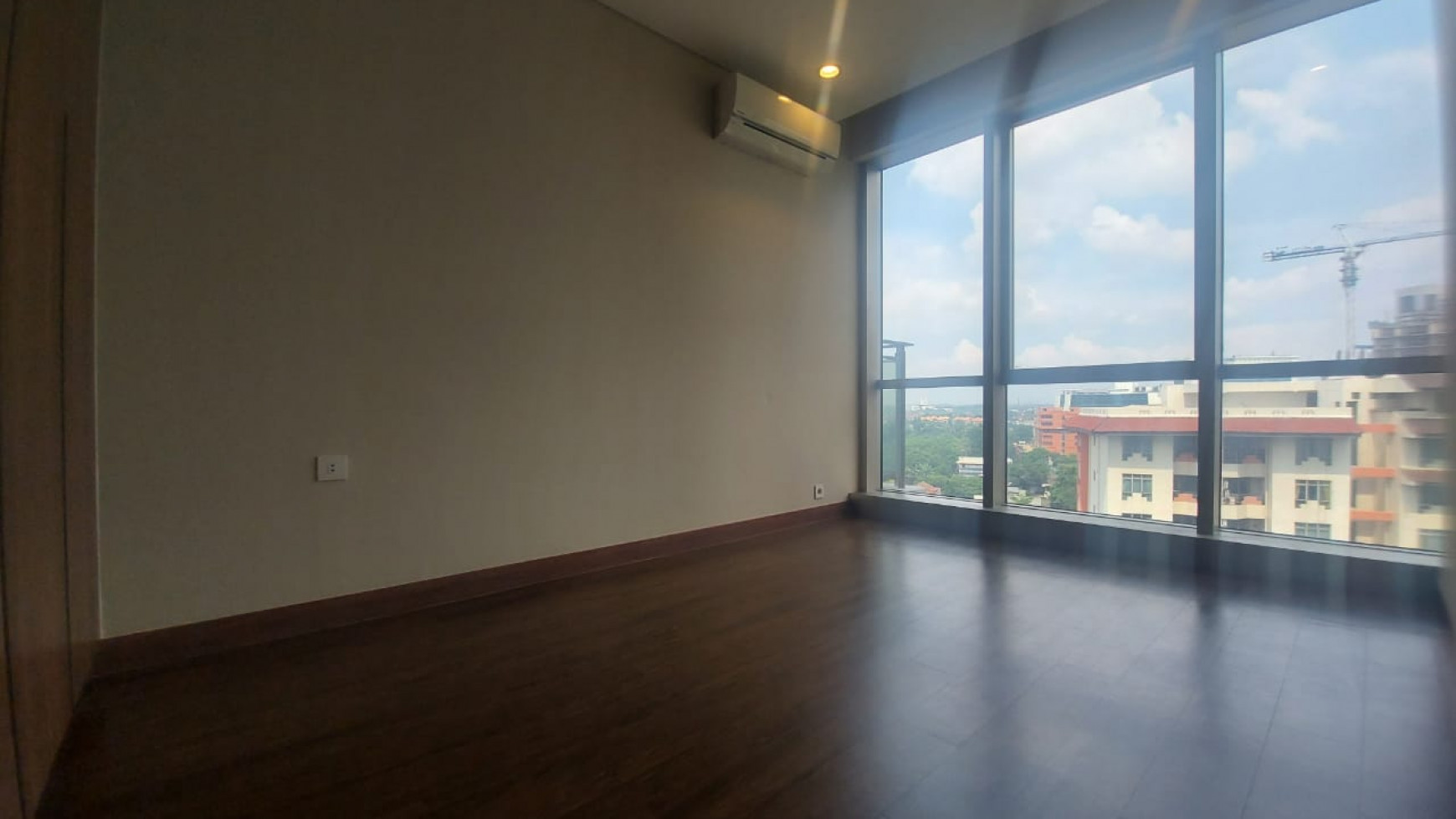 TB Simatupang Branz Apartment 3BR private lift