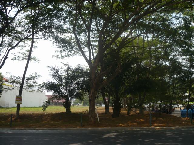 disewa minimal 1 tahun tanah kavling lokasi prima depan Resto Onokabe, cocok untuk resto, komersial area Alam Sutera