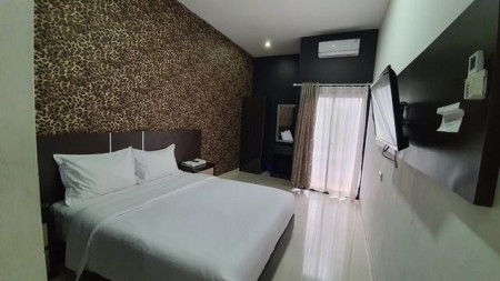 dijual rumah usaha dijadikan hotel di anggrek loka bsd city ada 32 kamar