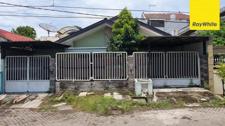 Rumah di Darmo Harapan Utara, Surabaya Barat