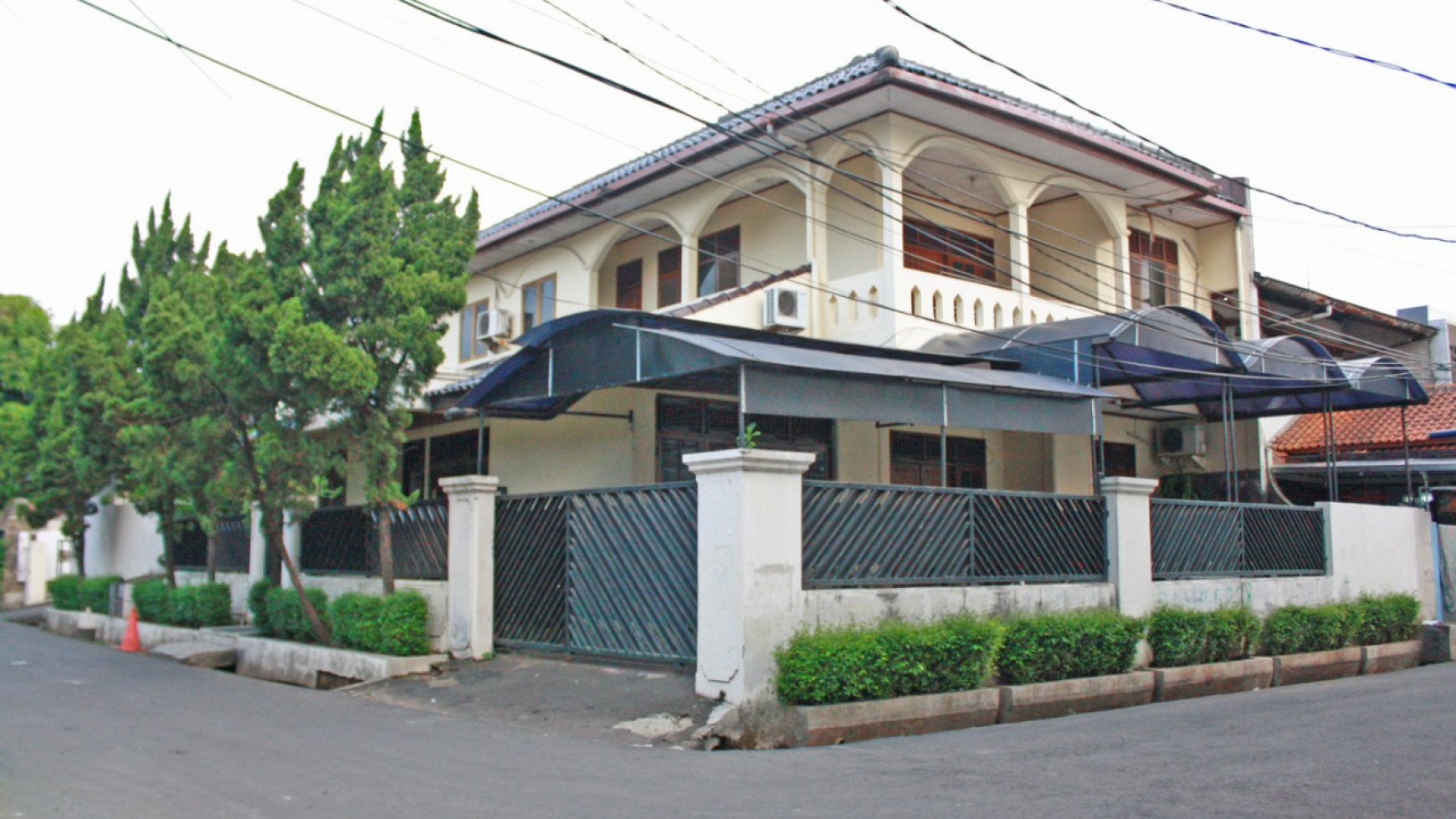 Rumah Bagus,siap huni di Pondok Pinang