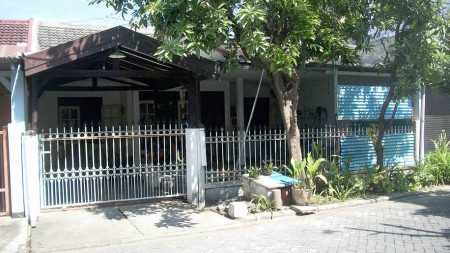 Rumah di Kutisari Indah Utara, Bagus + Terawat, Row Jalan Lebar, Siap Huni