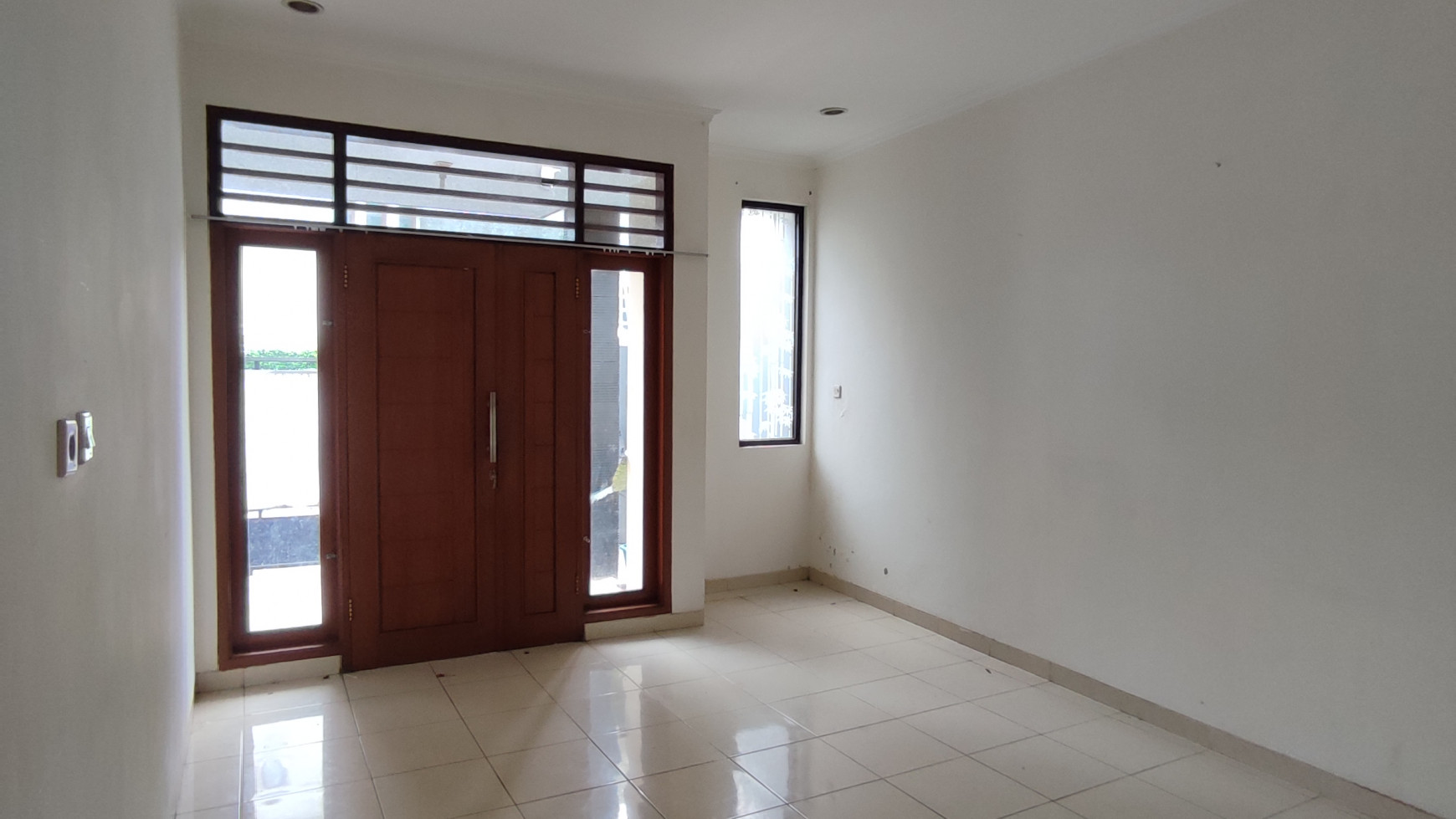 DIJUAL RUMAH MINIMALIS, RANCHO, PASAR MINGGU, JAKSEL