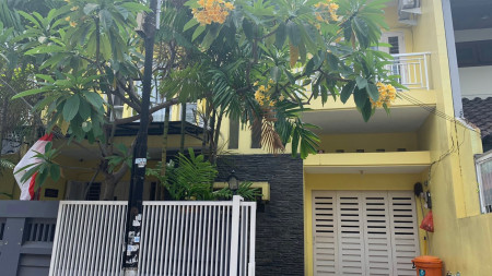 Dijual Rumah Nyaman di Sunrise Garden