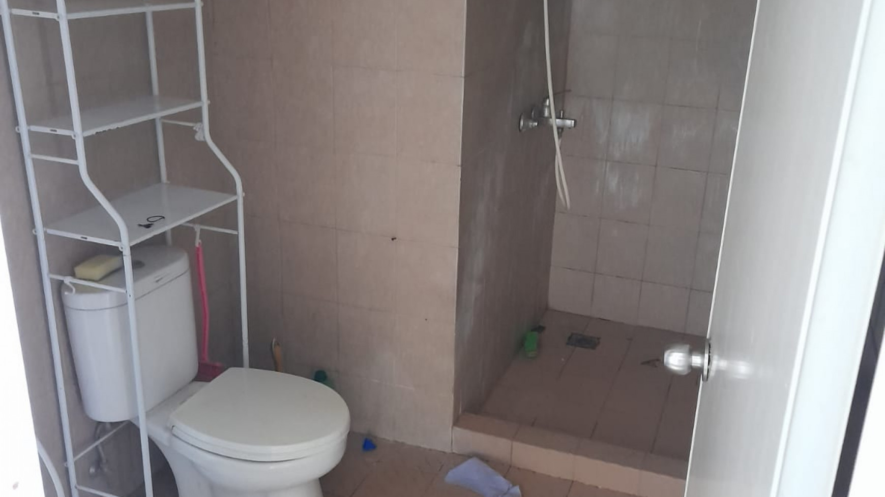 Apartemen Metropolis 2 Bedroom Surabaya Selatan