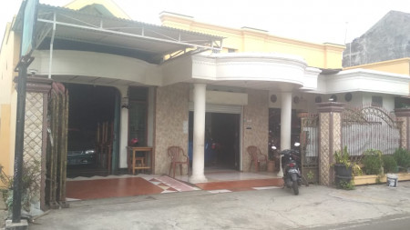 Rumah di KotaGede Yogyakarta