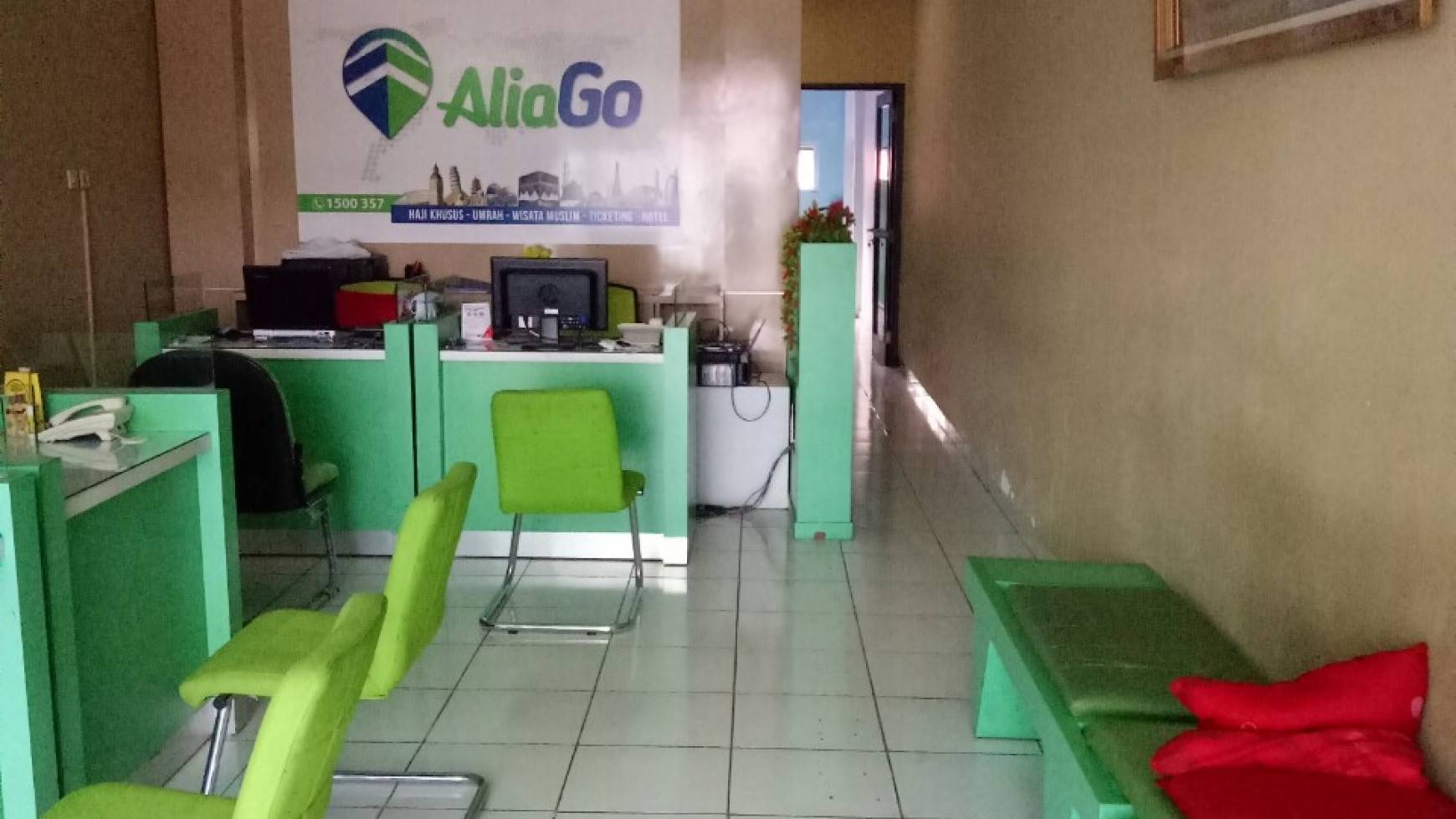 Ruko Pinggir Jalan, Cocok Untuk Toko, Resto, Kursus, dll, Lokasi Strategis, Harga Nego