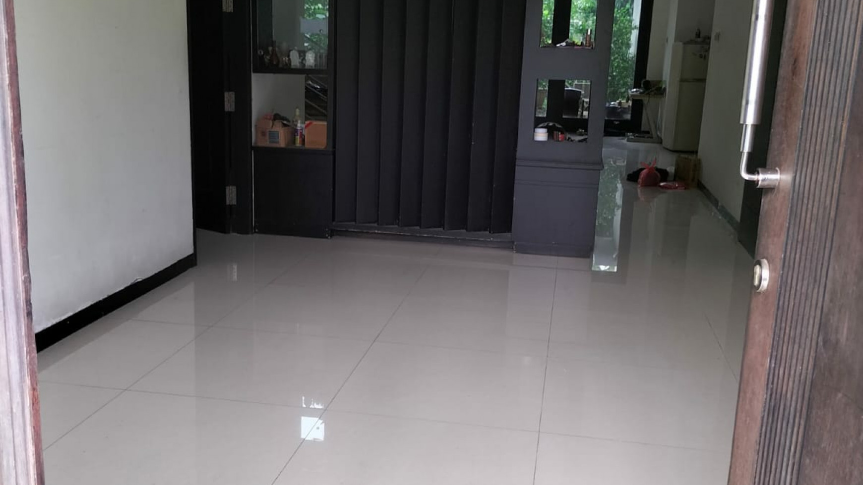 MURAH LUAS Rumah Pakuwon Indah Imperial Golf - Row Jalan 4 Mobil - Hunian Elite Mewah