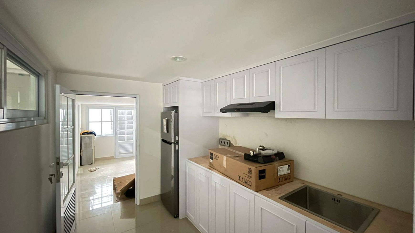 Rumah MEWAH Siap Huni dan Hunian Nyaman @Kebayoran Village