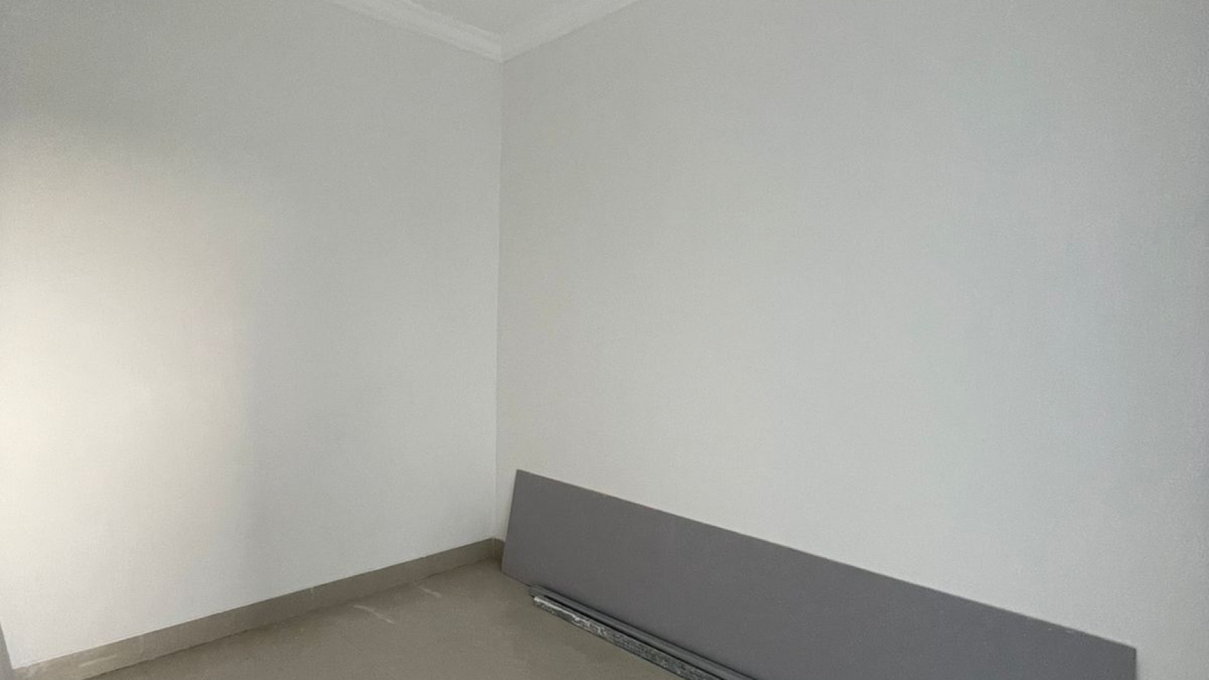 Rumah MEWAH Siap Huni dan Hunian Nyaman @Kebayoran Village