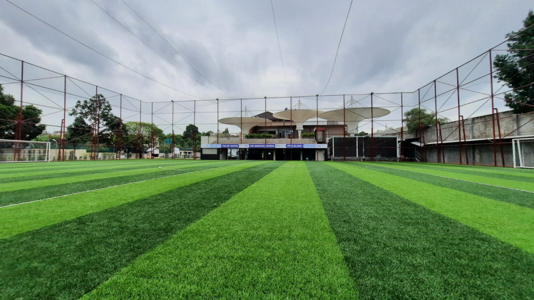 Dijual Tanah serta Bisnis Mini Soccer, Coffee Shop @Kemang