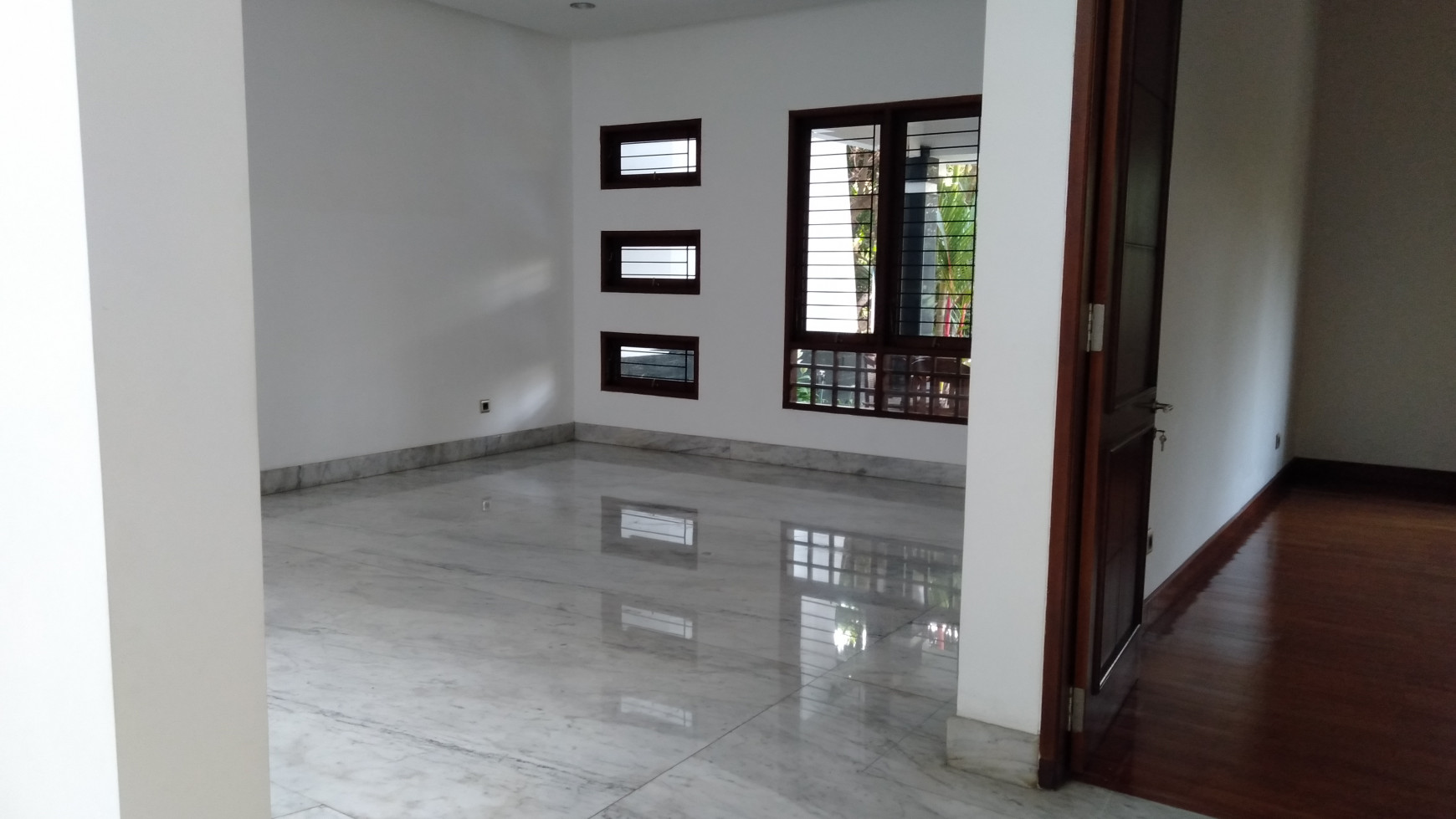 Pesona Khayangan Depok, Exclusive, NEW, Lux, Granite, Marmer, Harga NEGO