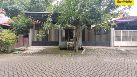 Rumah di Puri Surya Jaya (PSJ), Sidoarjo