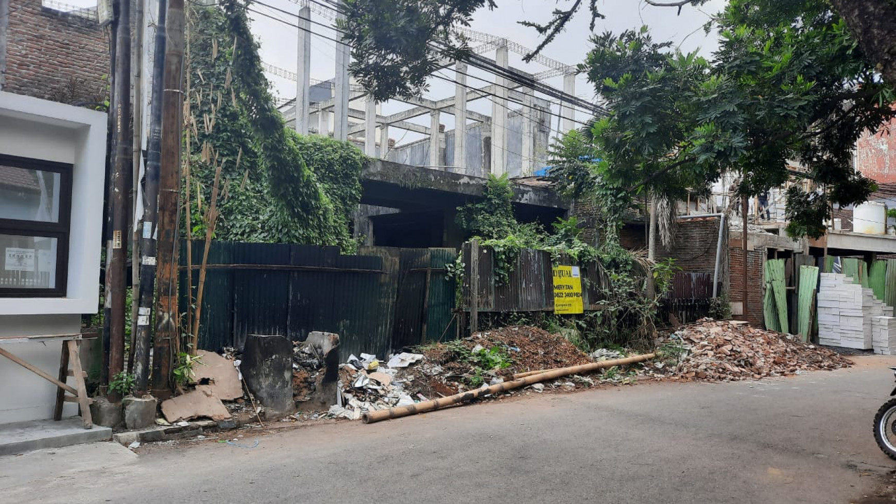 Dijual Rumah Jalan Gresik Malang Hitung Tanah 