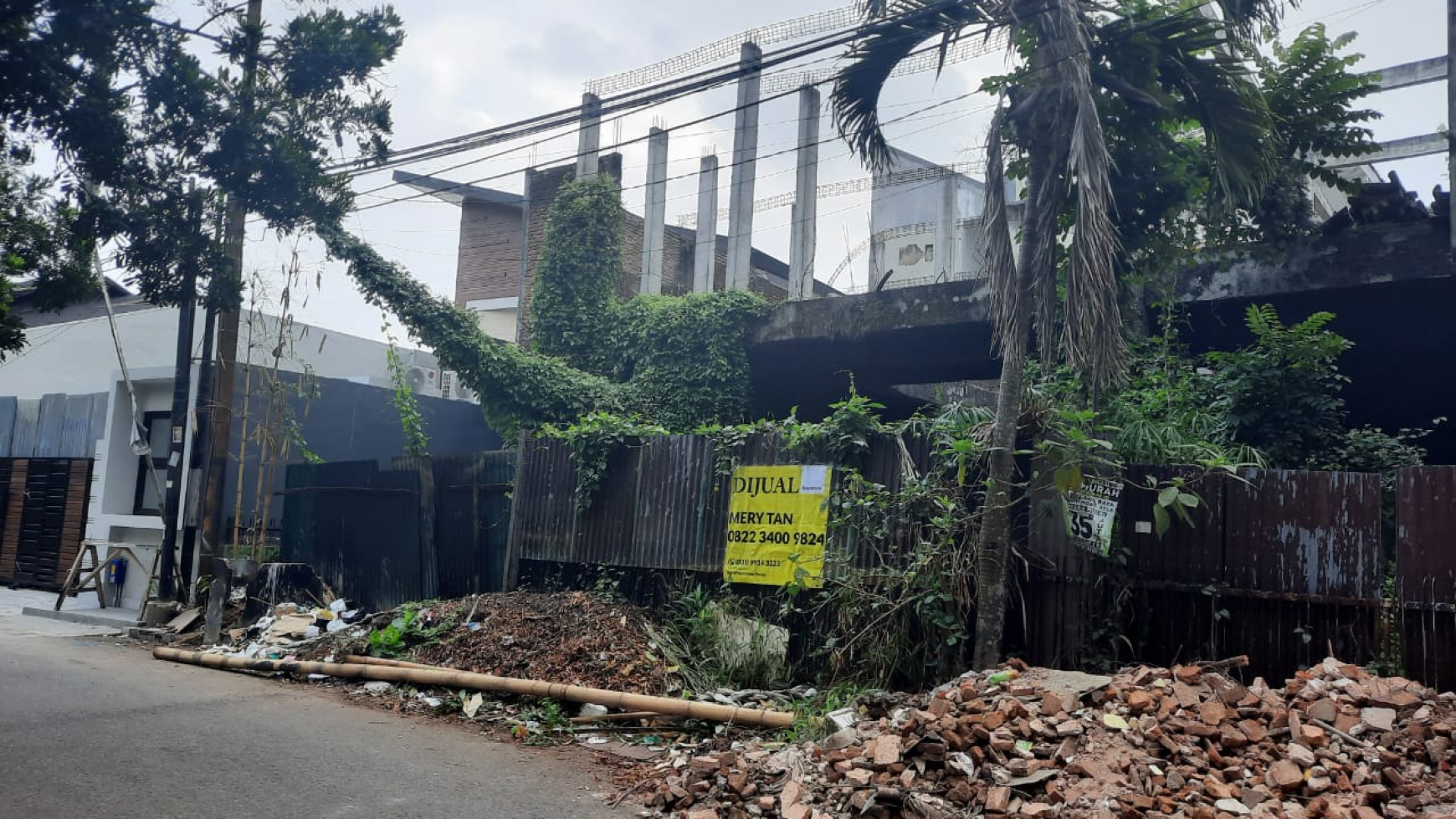 Dijual Rumah Jalan Gresik Malang Hitung Tanah 