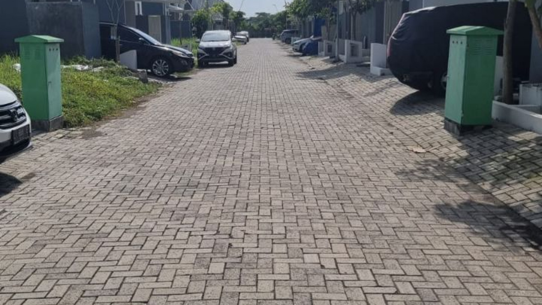 Di Jual Rumah Royal Residence Cluster Serenade