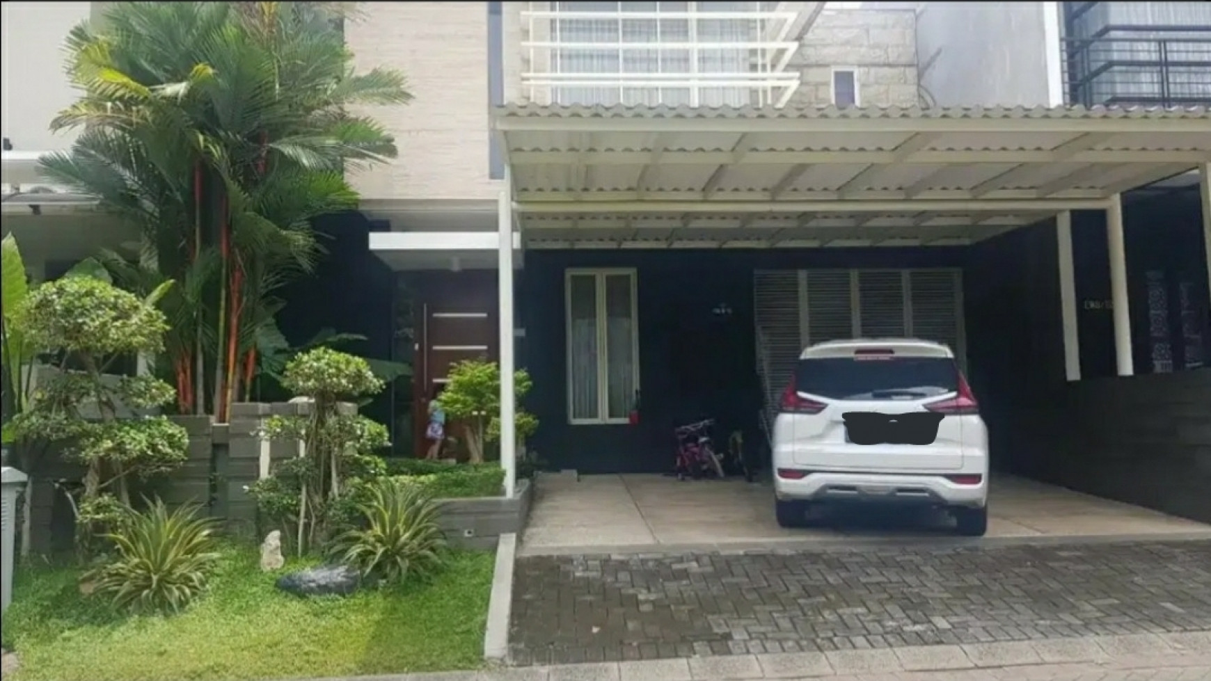 Dijual Rumah Eastwood Citraland Modern Minimalis