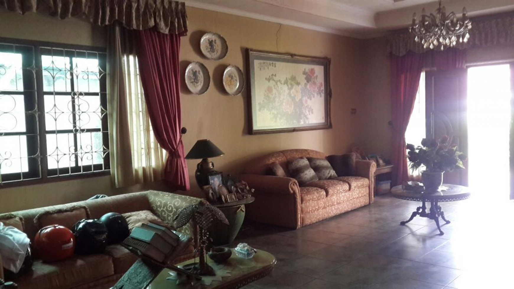 Rumah cantik,siap huni dalam komplek pertukangan.