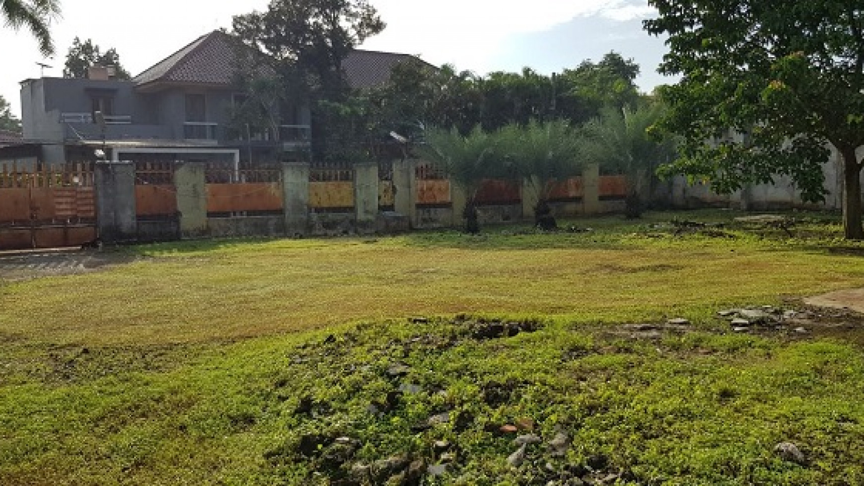 Dijual Tanah besar Bonus Rumah Cilandak Dekat TB Simatupang