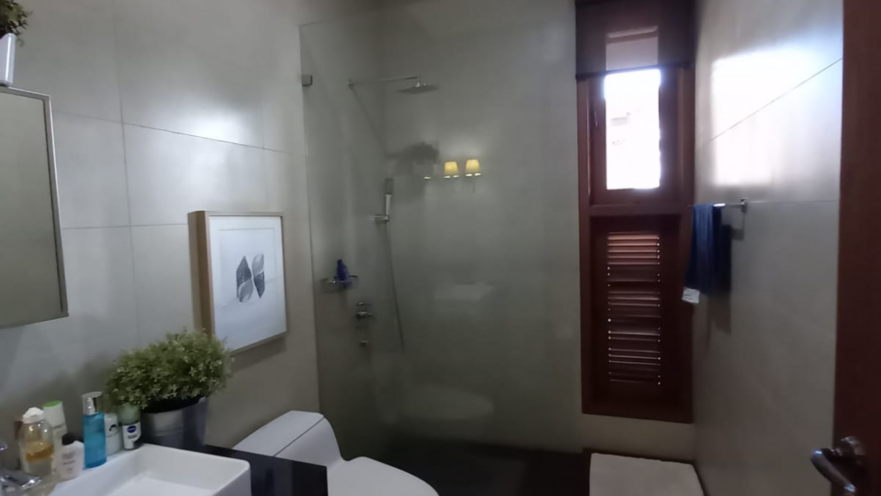 Dijual segera Rumah cantik full jati dgn furniture etnik berkelas di dekat Pondok indah