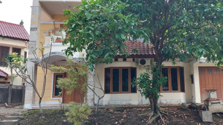 Rumah Mewah 5 Kamar Di Perumahan Merapi View Residence