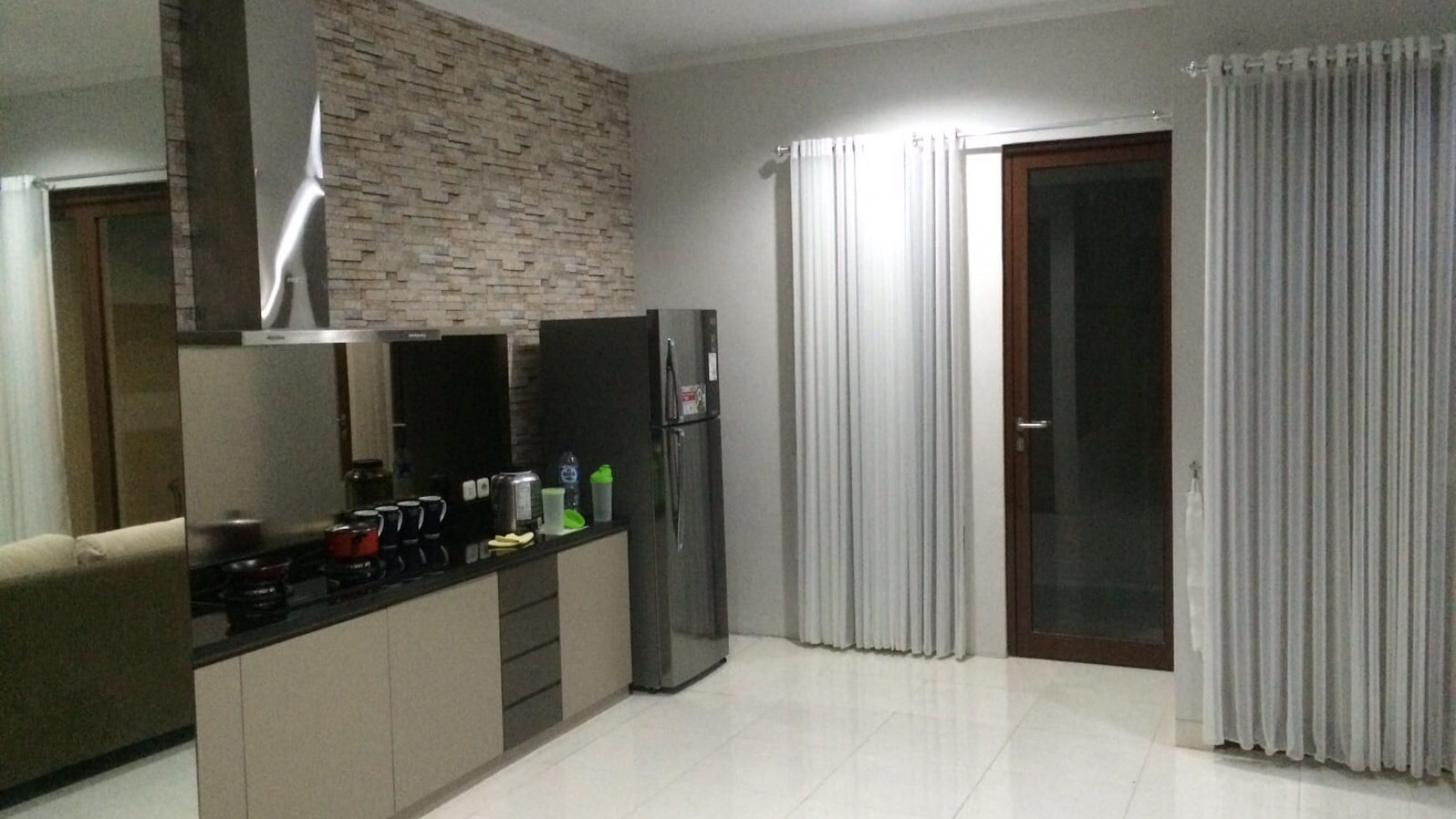 Rumah Cantik, Bagus Nyaman dan siap huni dalam Cluster di Bintaro