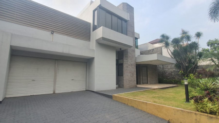 Rumah 2lt Permata Hijau Lokasi Tenang