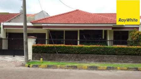 Rumah Bagus di Darmo Harapan Utara, Surabaya